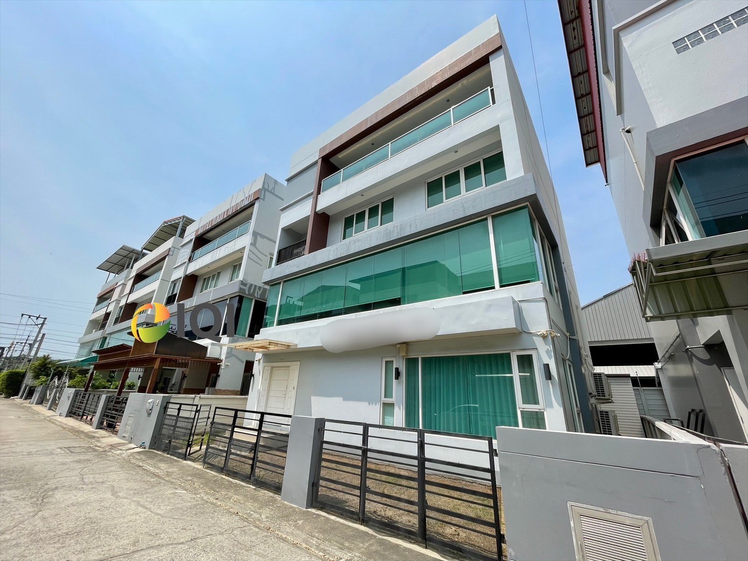 Selling Detached House Terminal Suvarnabhumi project (project on King Kaew Road, near the airport) image