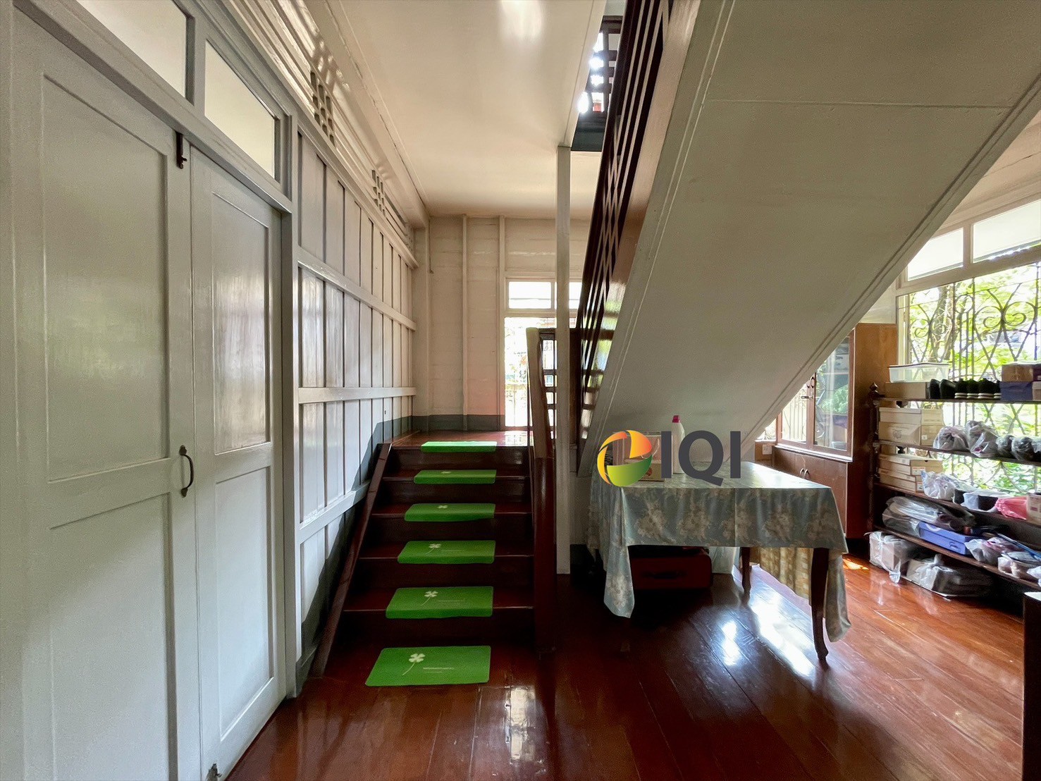 Land for sale wit building at Charoen Nakhon 78 image