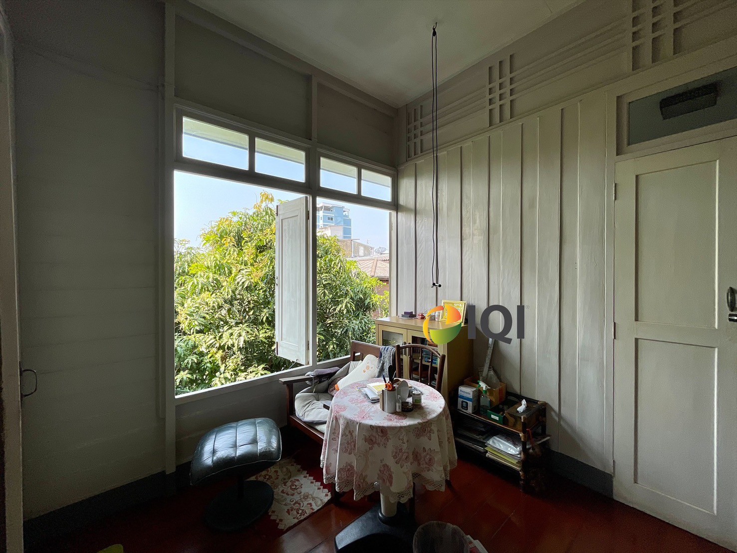 Land for sale wit building at Charoen Nakhon 78 image