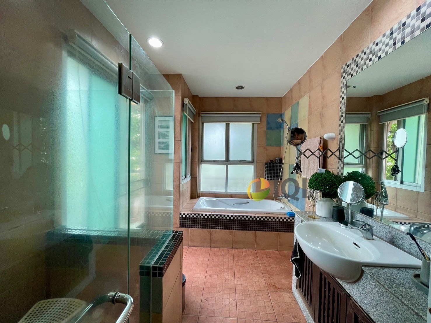 Single house for sale, 2 and a half storeys, Pronphailin Village, Sukhumvit Road 101/1, Soi Wachiratham Sathit image