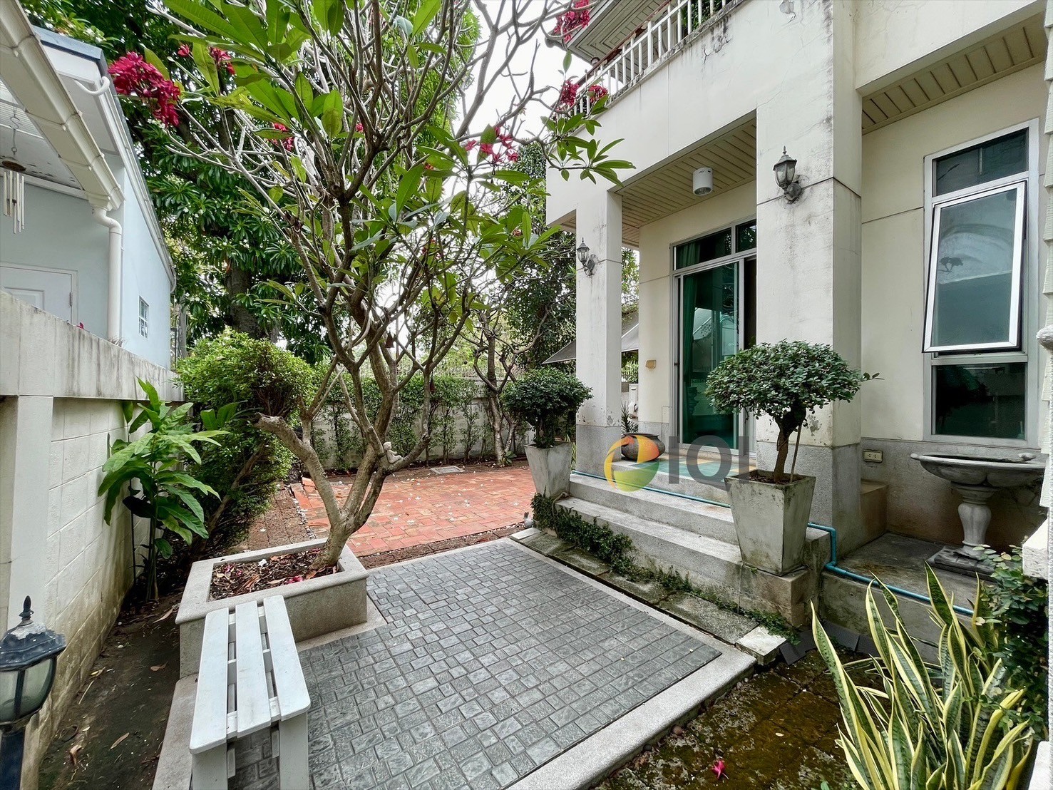 Single house for sale, 2 and a half storeys, Pronphailin Village, Sukhumvit Road 101/1, Soi Wachiratham Sathit image