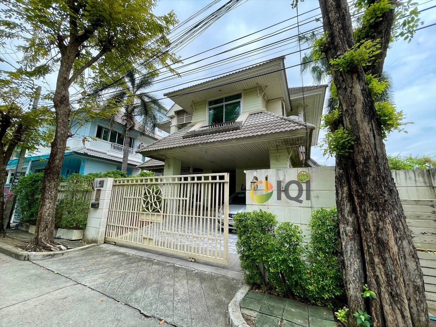 Single house for sale, 2 and a half storeys, Pronphailin Village, Sukhumvit Road 101/1, Soi Wachiratham Sathit image