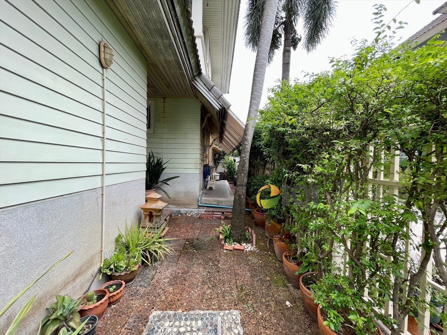 Single house for sale, 2 and a half storeys, Pronphailin Village, Sukhumvit Road 101/1, Soi Wachiratham Sathit image