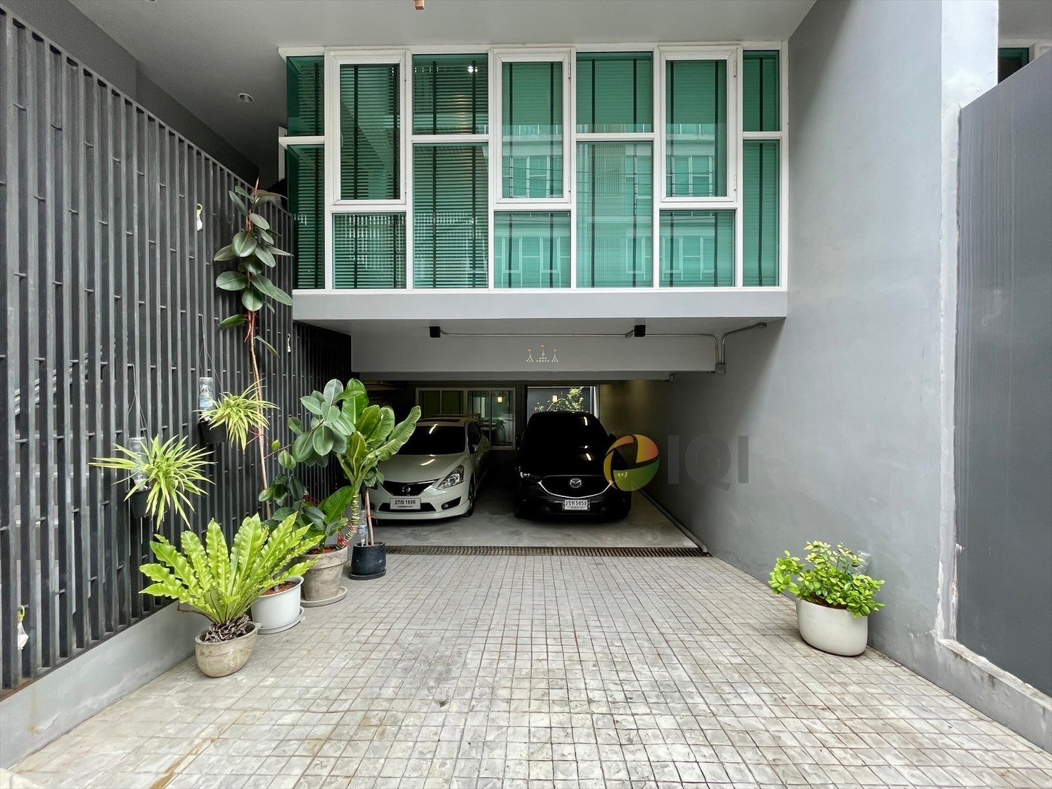 For sale Home office, 4 floors (3 floors + mezzanine), Soi Sukhumvit 101/1, Wachiratham Sathit Road 51 image
