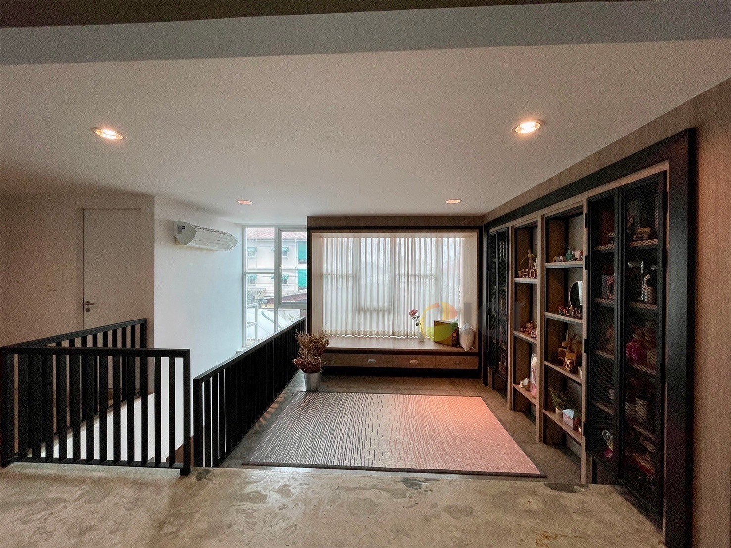 For sale Home office, 4 floors (3 floors + mezzanine), Soi Sukhumvit 101/1, Wachiratham Sathit Road 51 image