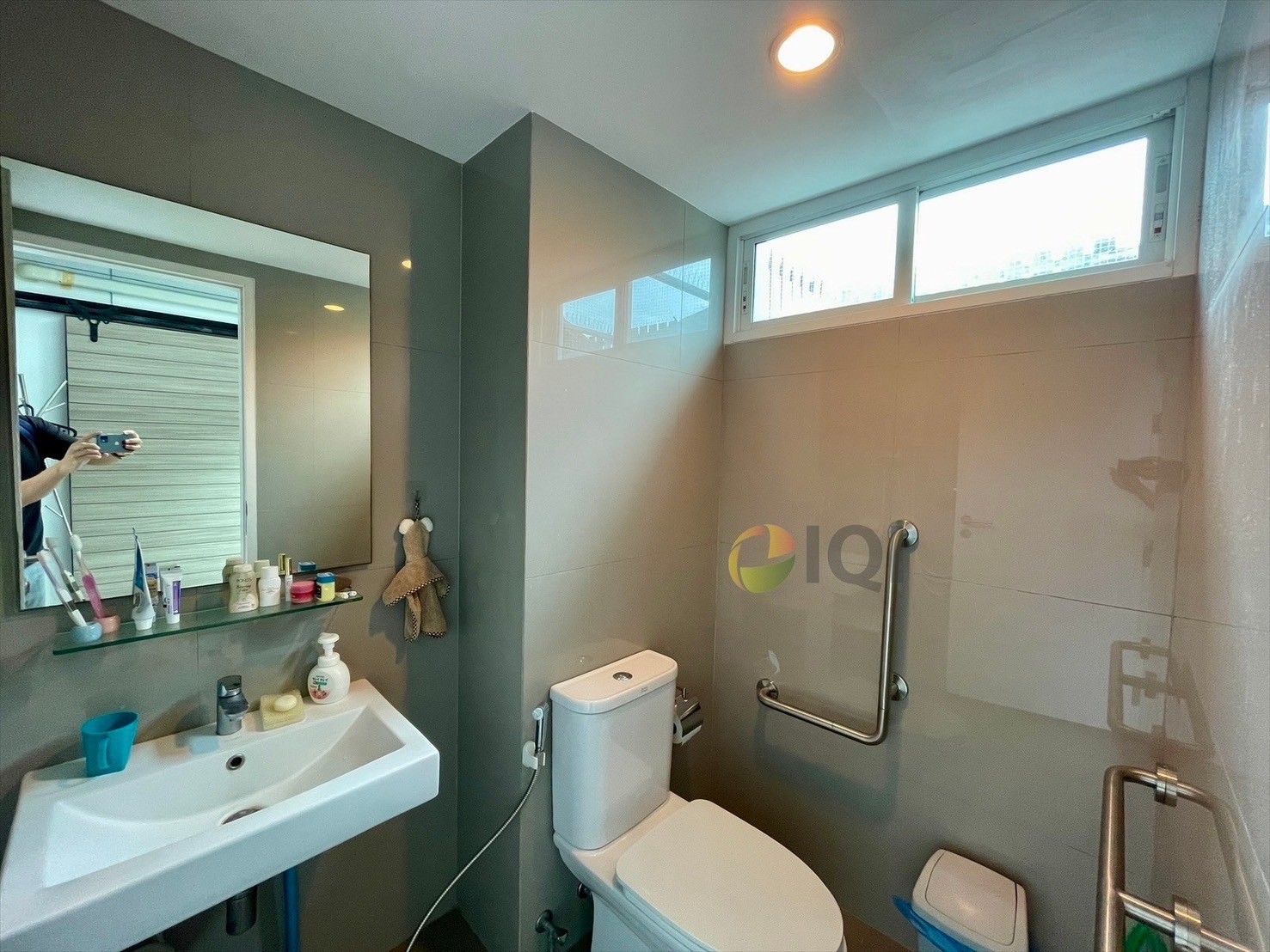 For sale Home office, 4 floors (3 floors + mezzanine), Soi Sukhumvit 101/1, Wachiratham Sathit Road 51 image