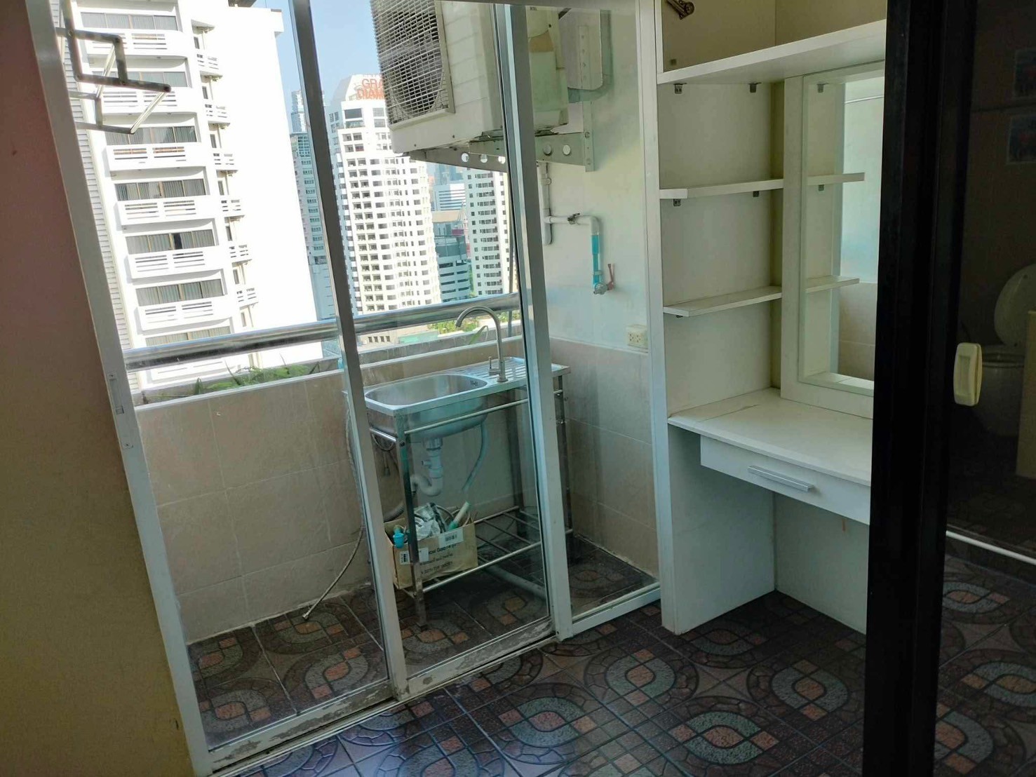 For Sale Pratunam Prestige Condominium image