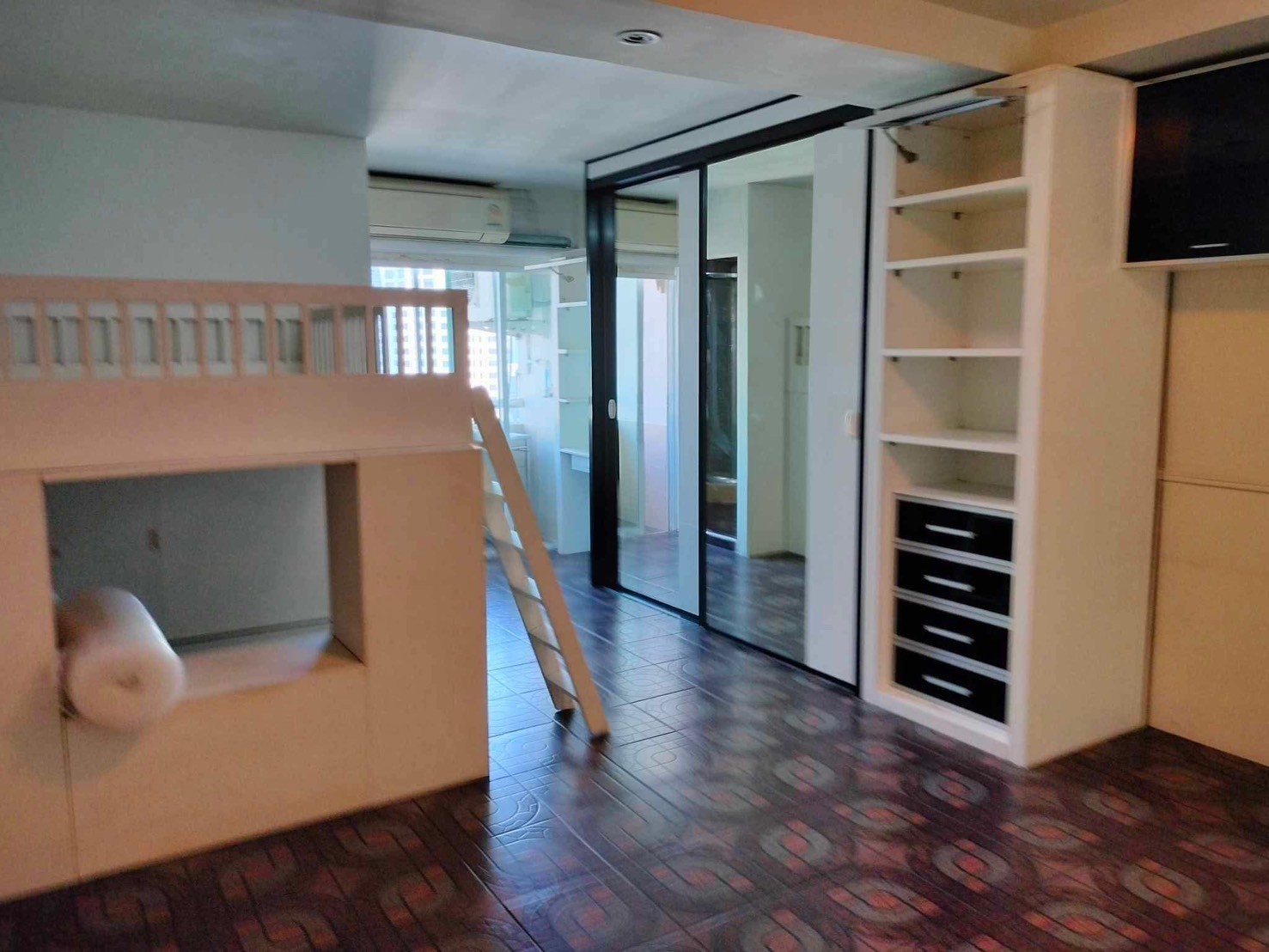 For Sale Pratunam Prestige Condominium image