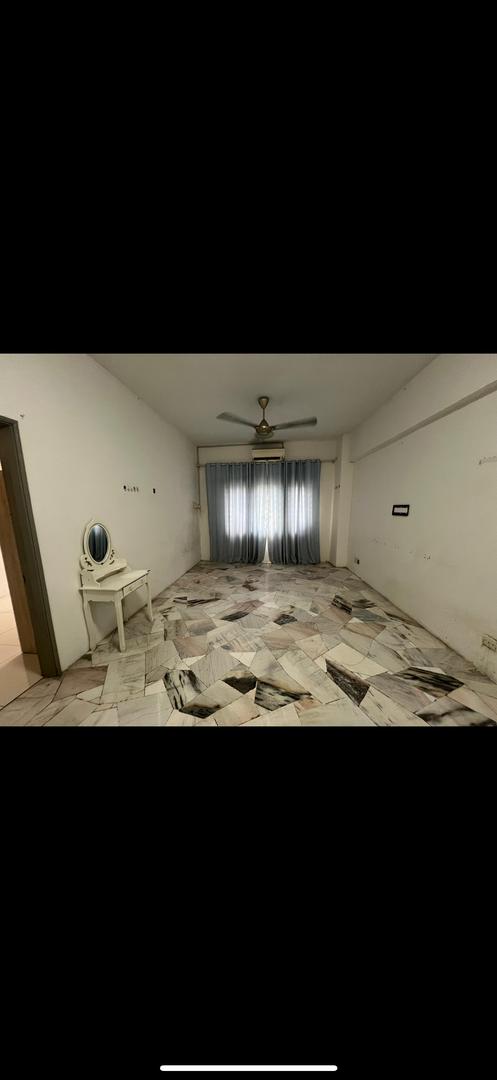 Menara Seputih image