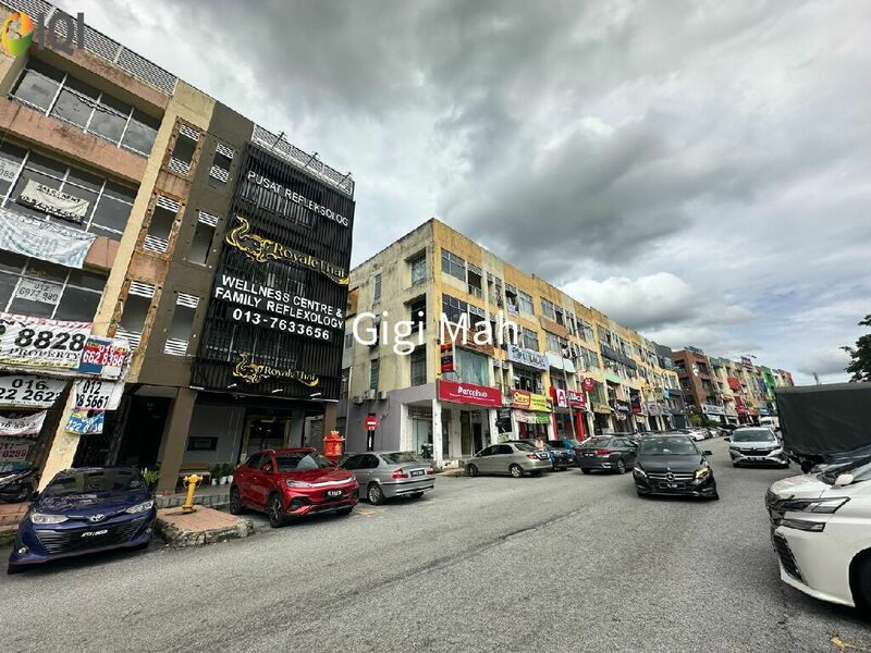 Bandar Mahkota Cheras