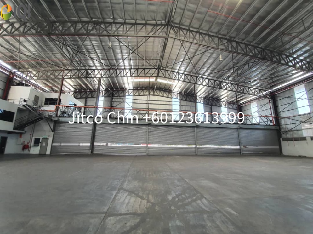 82ksf North Port port klang 50ft Warehouse with loading bay image
