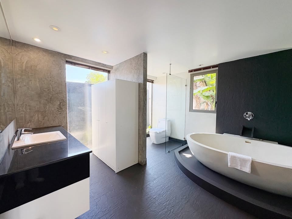 Hot Investment Alert – Luxury Pool Villa in Phuket  image