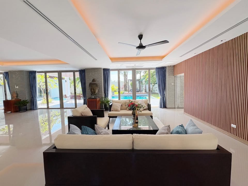 Hot Investment Alert – Luxury Pool Villa in Phuket  image