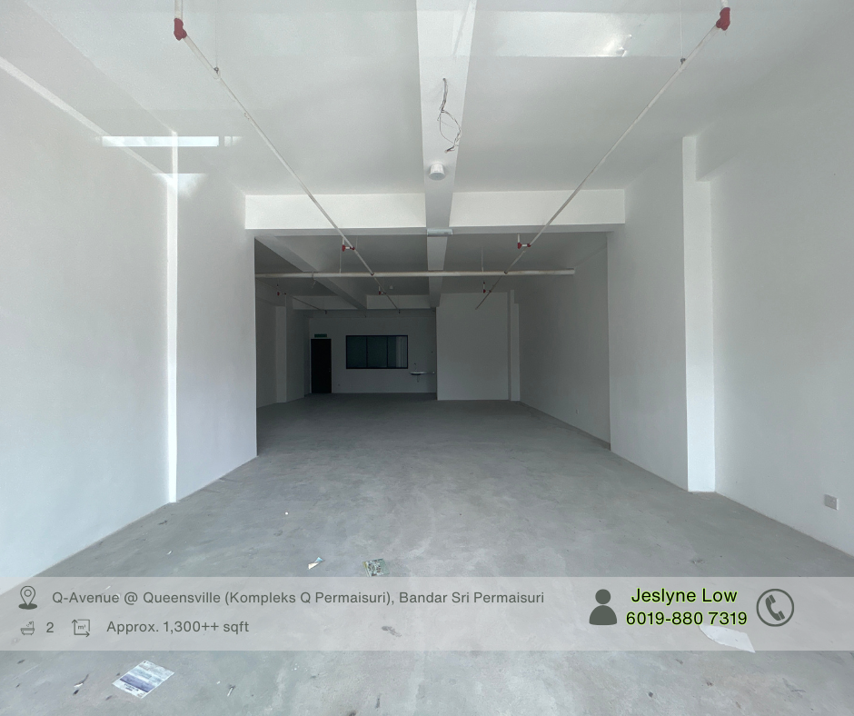 Q Avenue, Queensville image