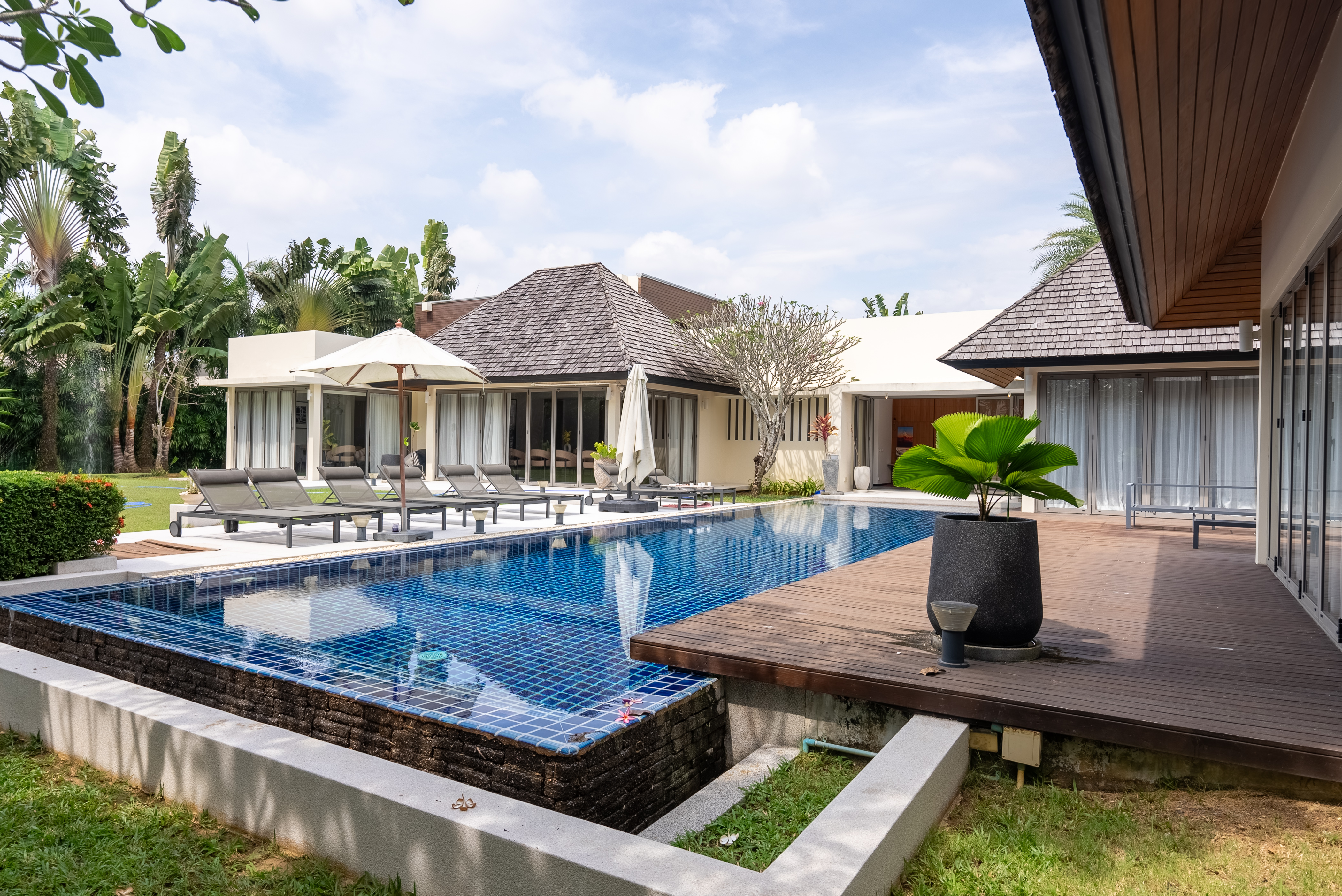 Your Private Oasis Awaits in the Heart of Phuket. image