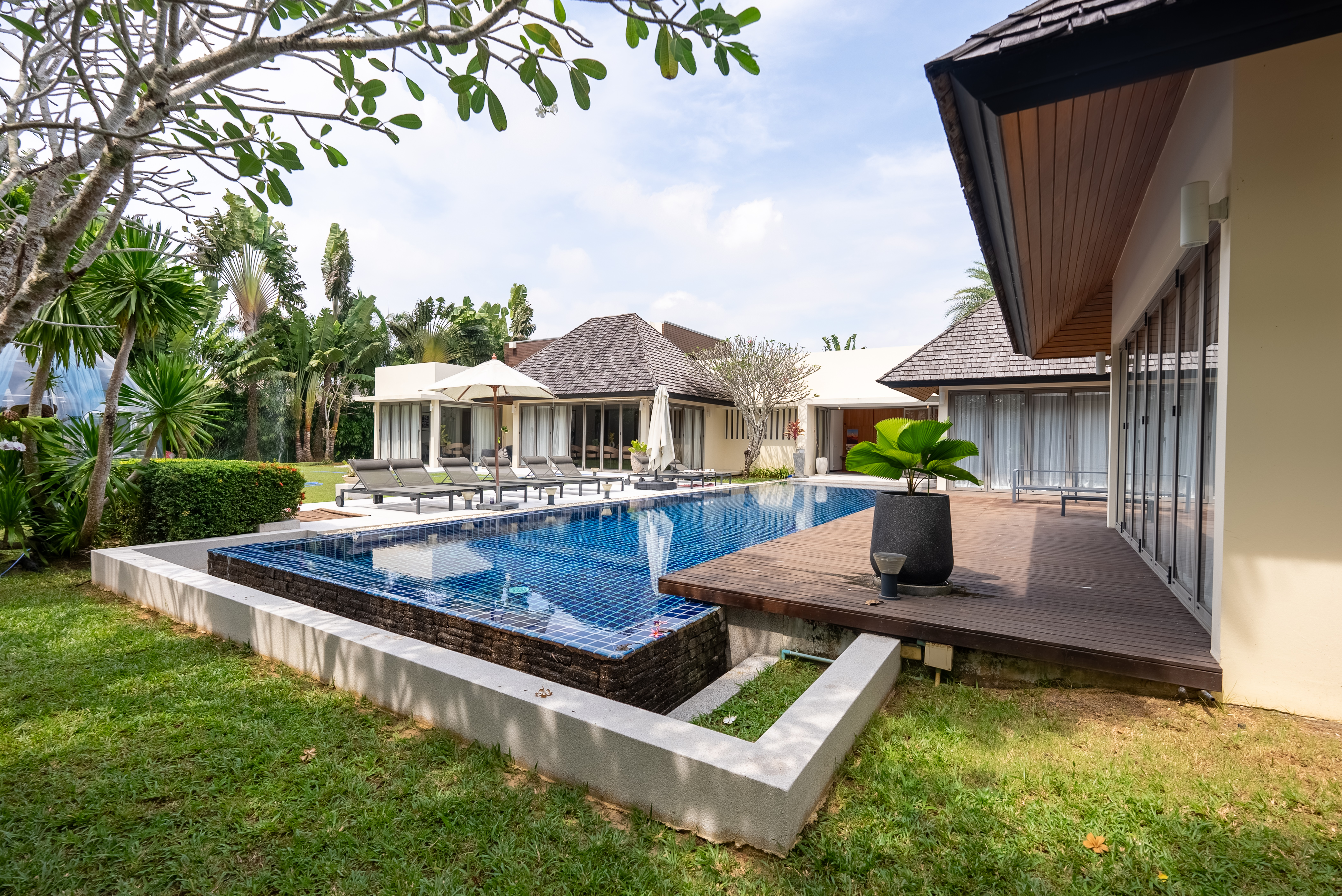 Your Private Oasis Awaits in the Heart of Phuket. image