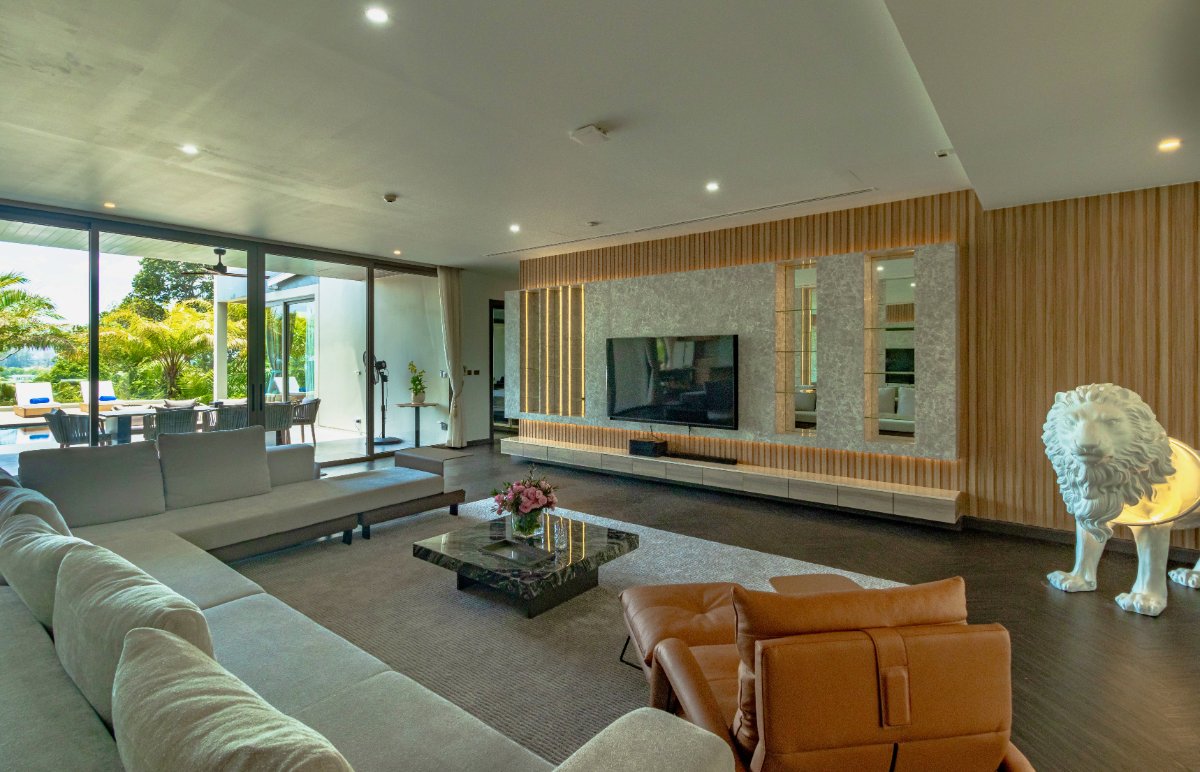Sophisticated Tropical Living in Layan, Phuket image