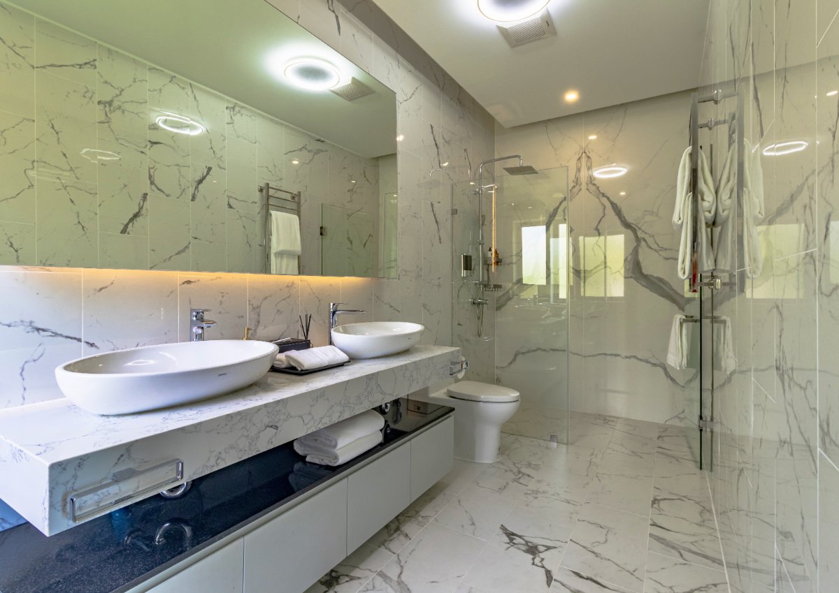 Sophisticated Tropical Living in Layan, Phuket image