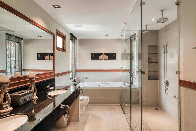 A Rare Lakefront Gem in Laguna – Prime Investment, Premium Living image