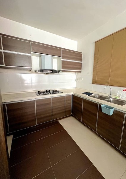 Ritze Perdana 2