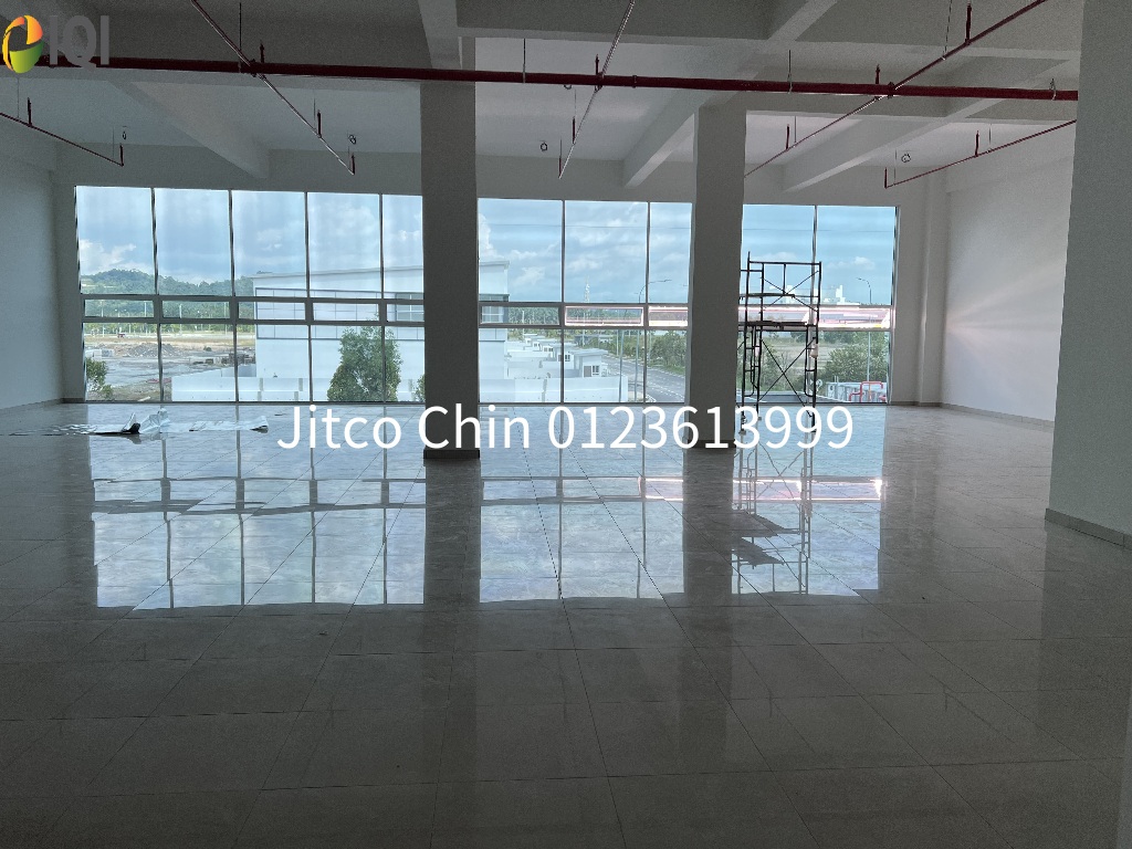 8.55ac Freehold Bandar Baru Enstek Newly completed Factory For sales image