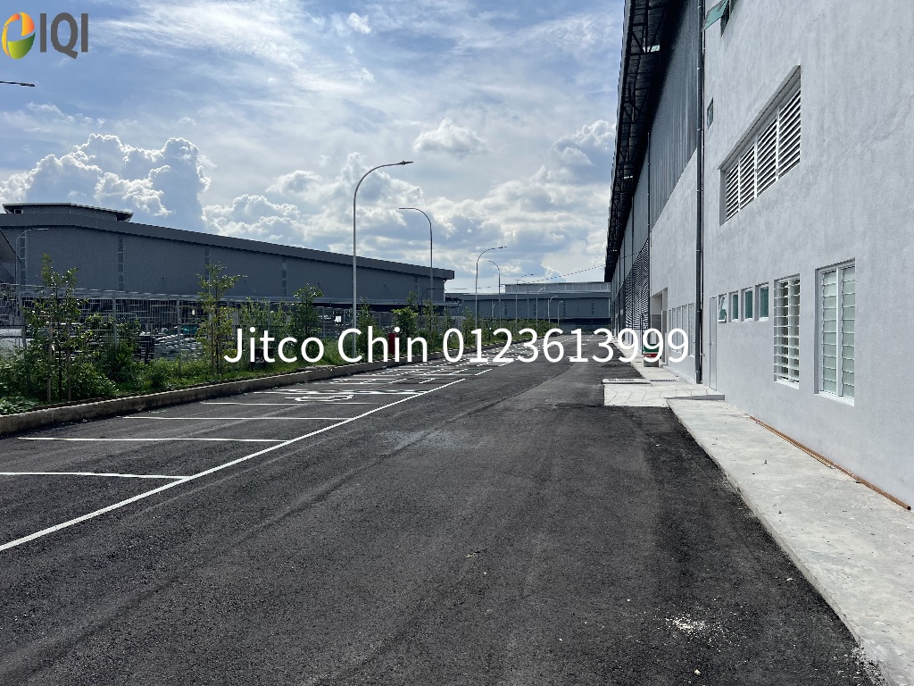 8.55ac Freehold Bandar Baru Enstek Newly completed Factory For sales image