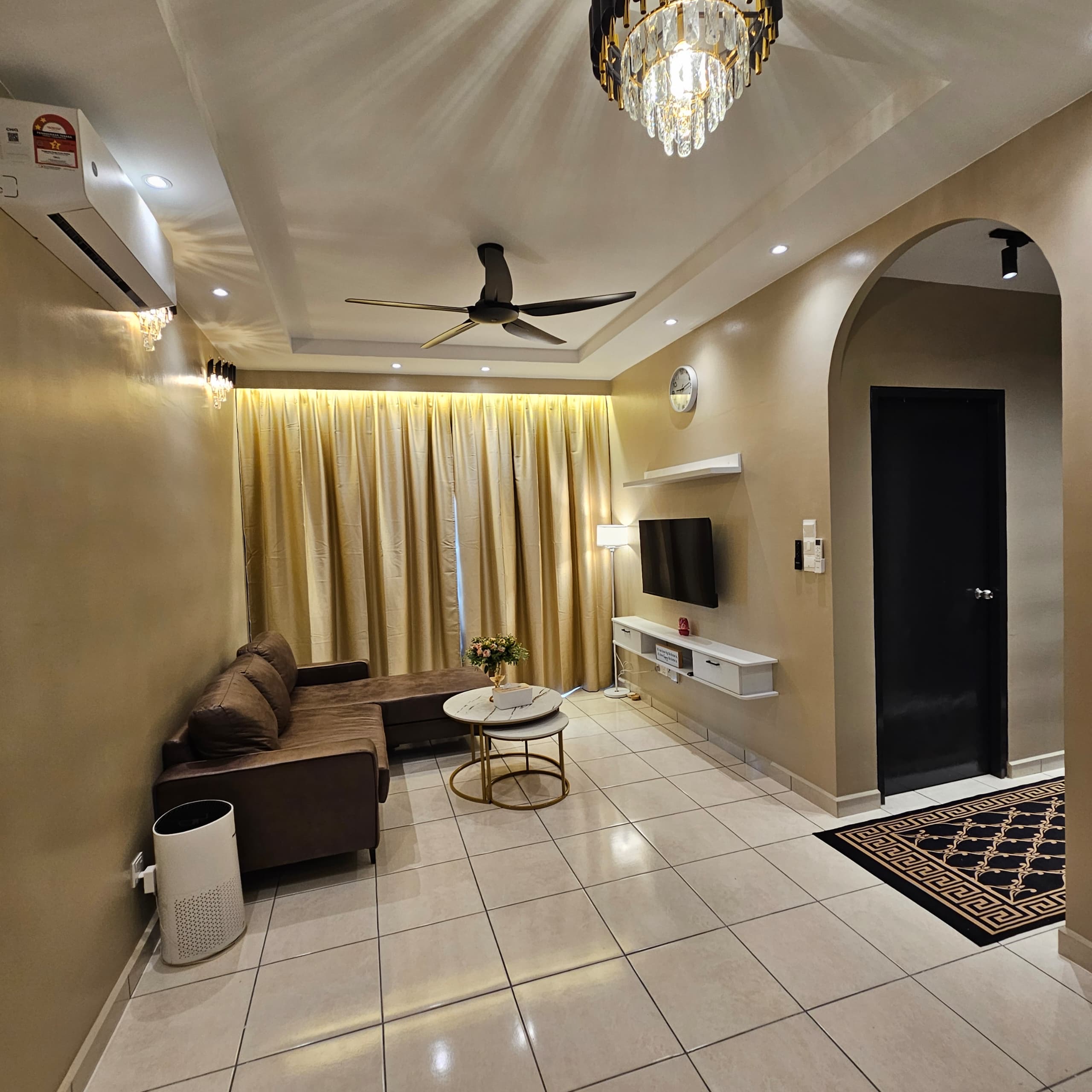 Vista Danau Kota Residensi Wilayah image