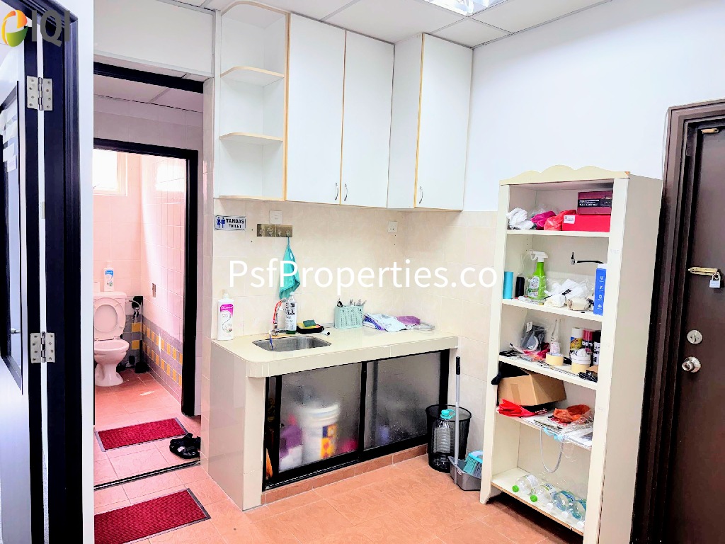 Ritze Perdana Business Center image