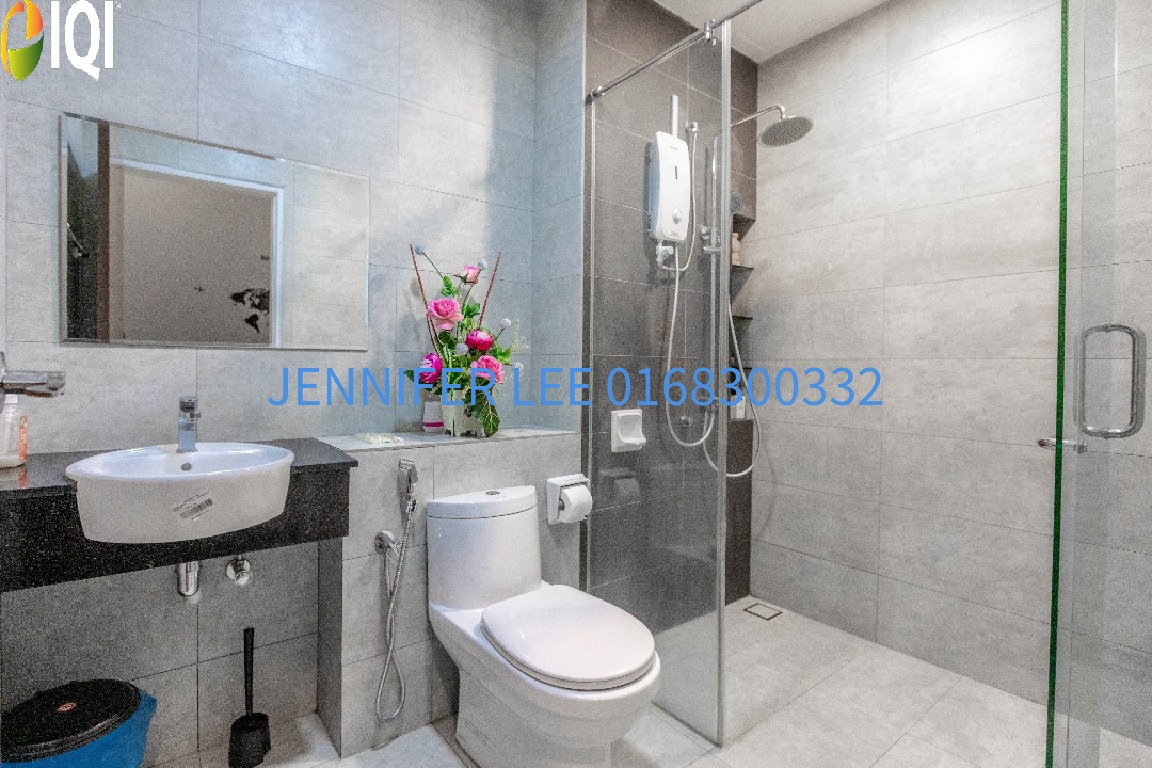 Setia Tri-Angle image