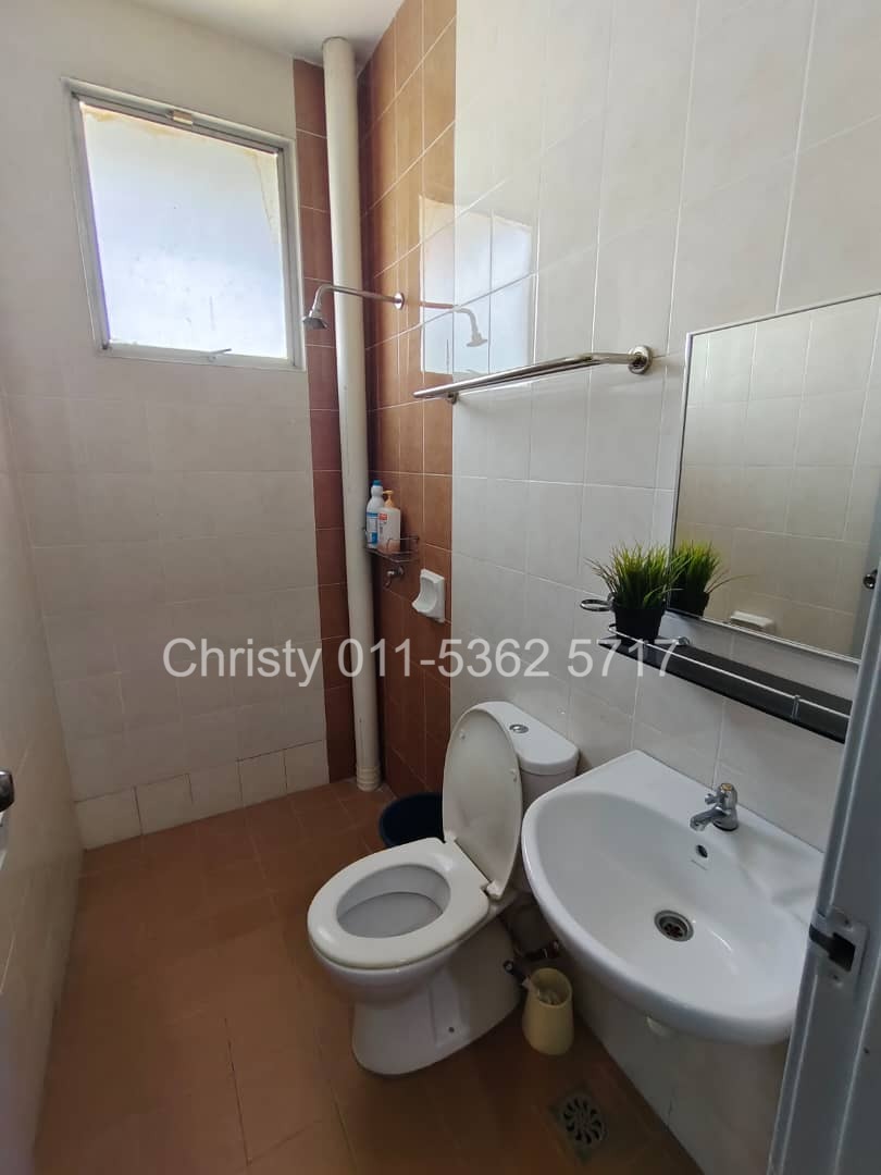 Double Storey Bungalow for Sale @ Dedaun, Batu Kawan, Penang image