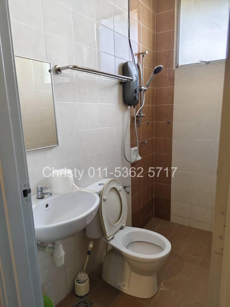 Double Storey Bungalow for Sale @ Dedaun, Batu Kawan, Penang image