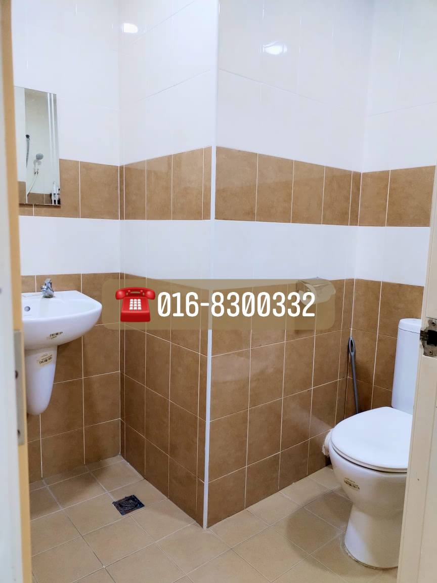 3 Storey Bukit Dumbar Villa Townhouse image