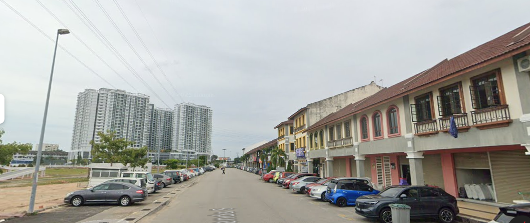 Below Market Value Taman Lagenda River View 2 Storey Shop for Sale  image