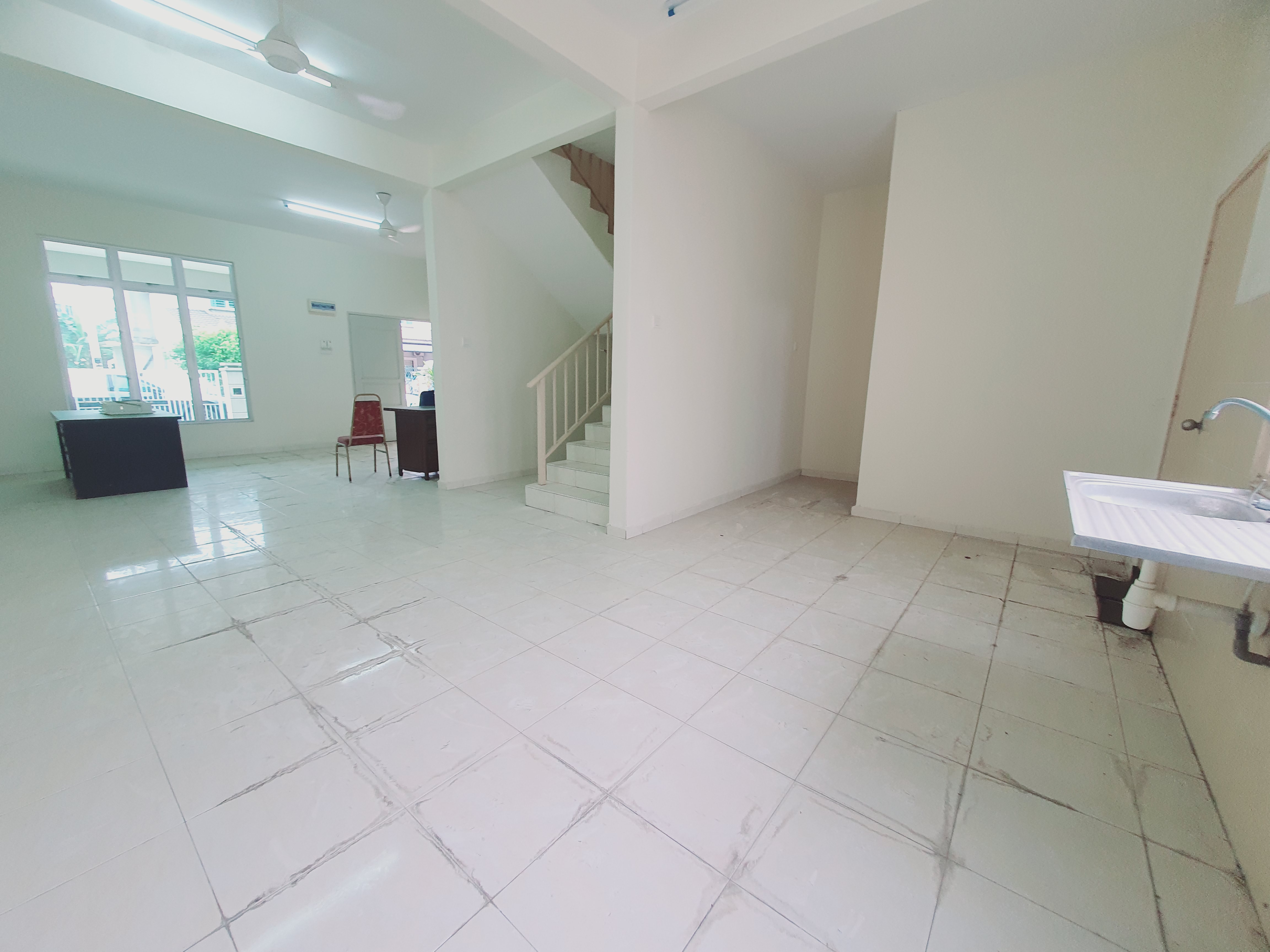 100% Full Loan 2 Sty Teres Angkasa Nuri Infineon CTRM Batu Berendam image