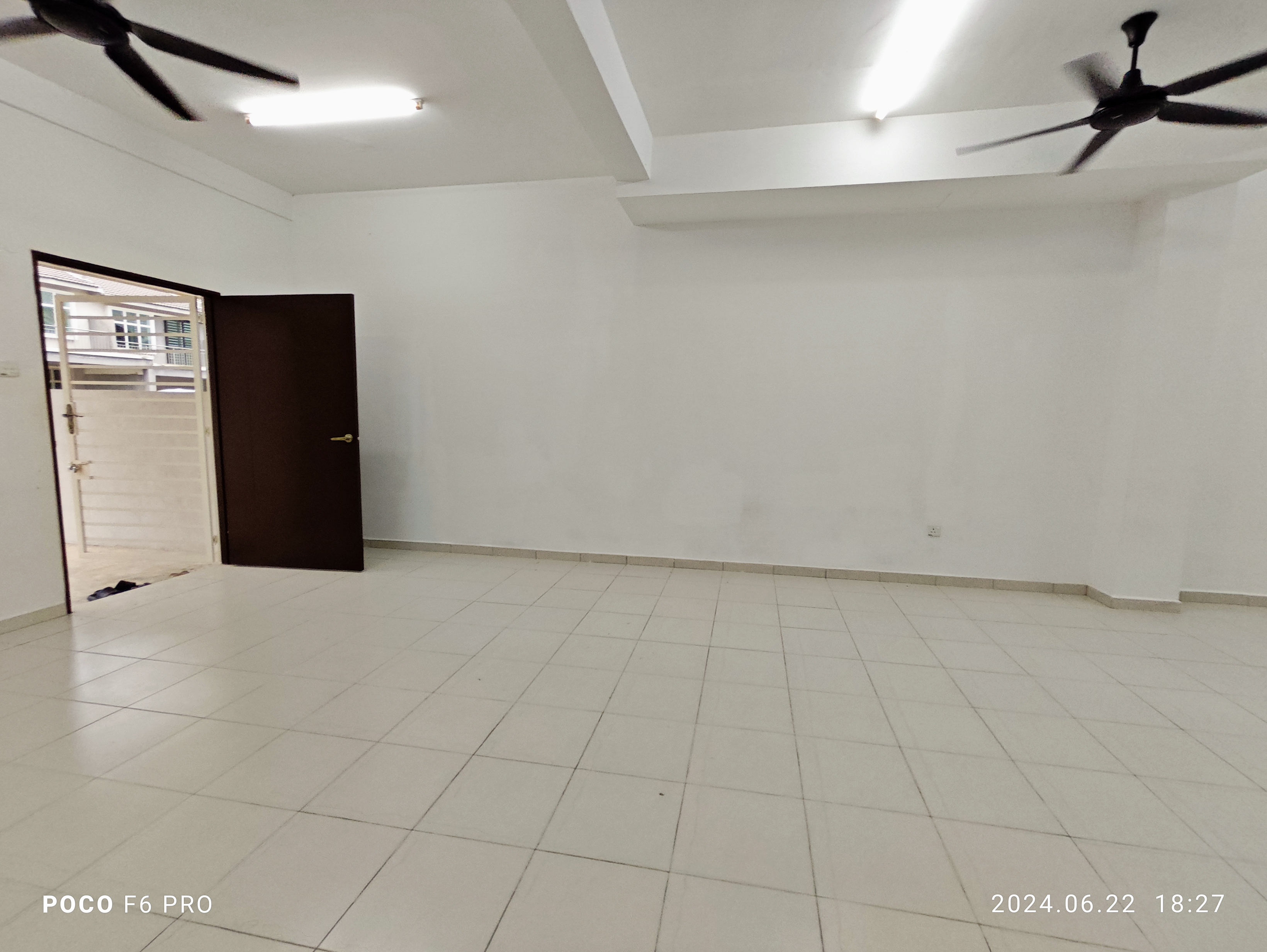 100% Full Loan 2 Sty Teres Angkasa Nuri Infineon CTRM Batu Berendam image