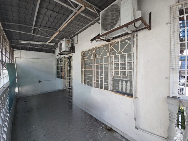 Taman Puchong Intan image