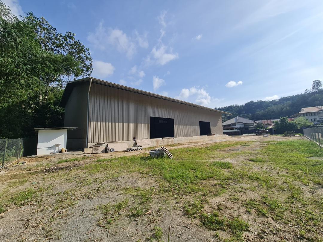 INANAM KIANSOM image