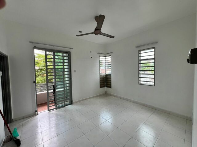 Taman Seri Akasia photo