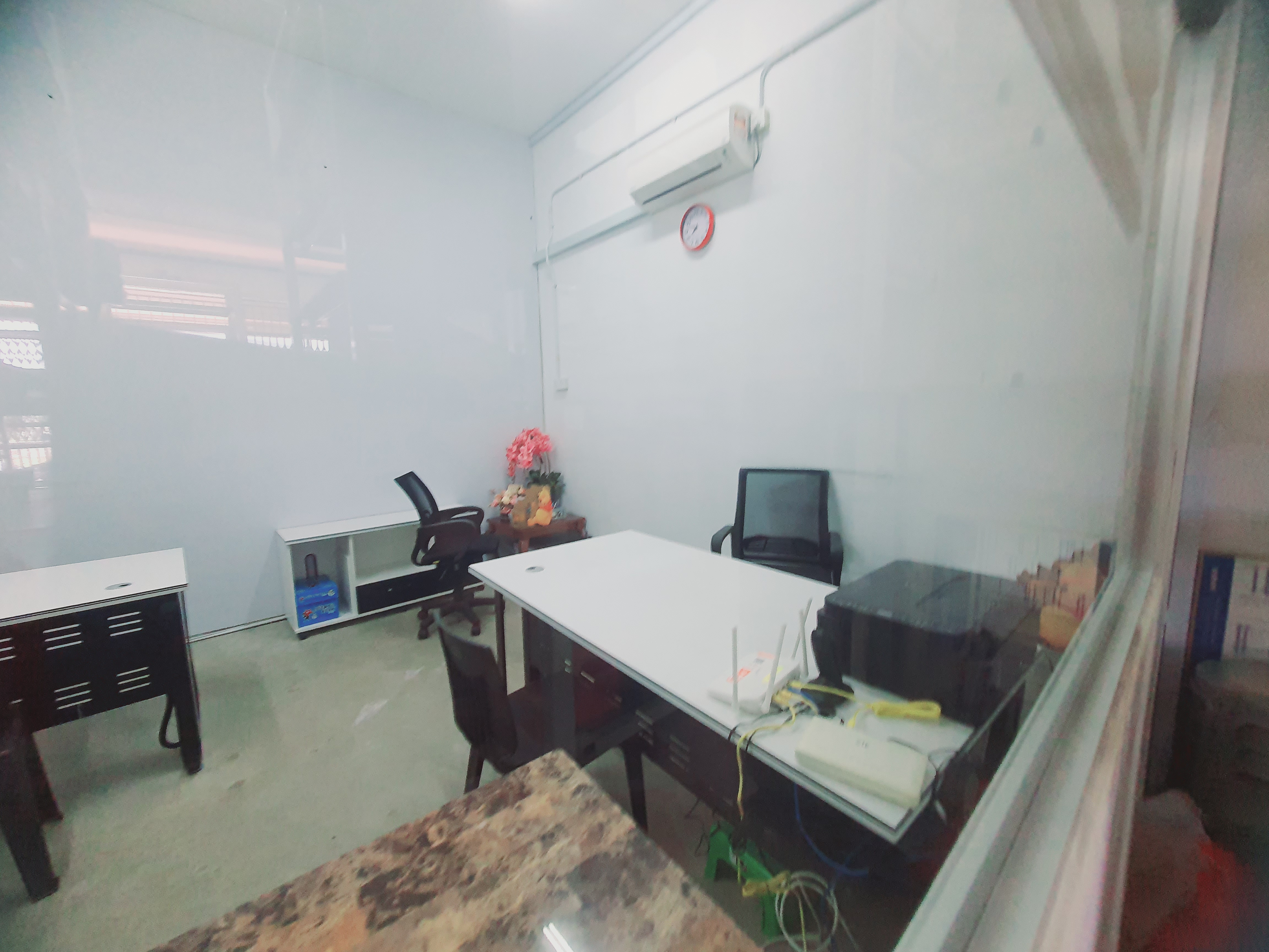 Ground Floor Face Main Road Traffic Light Gangsa Avenue Batu Berendam image