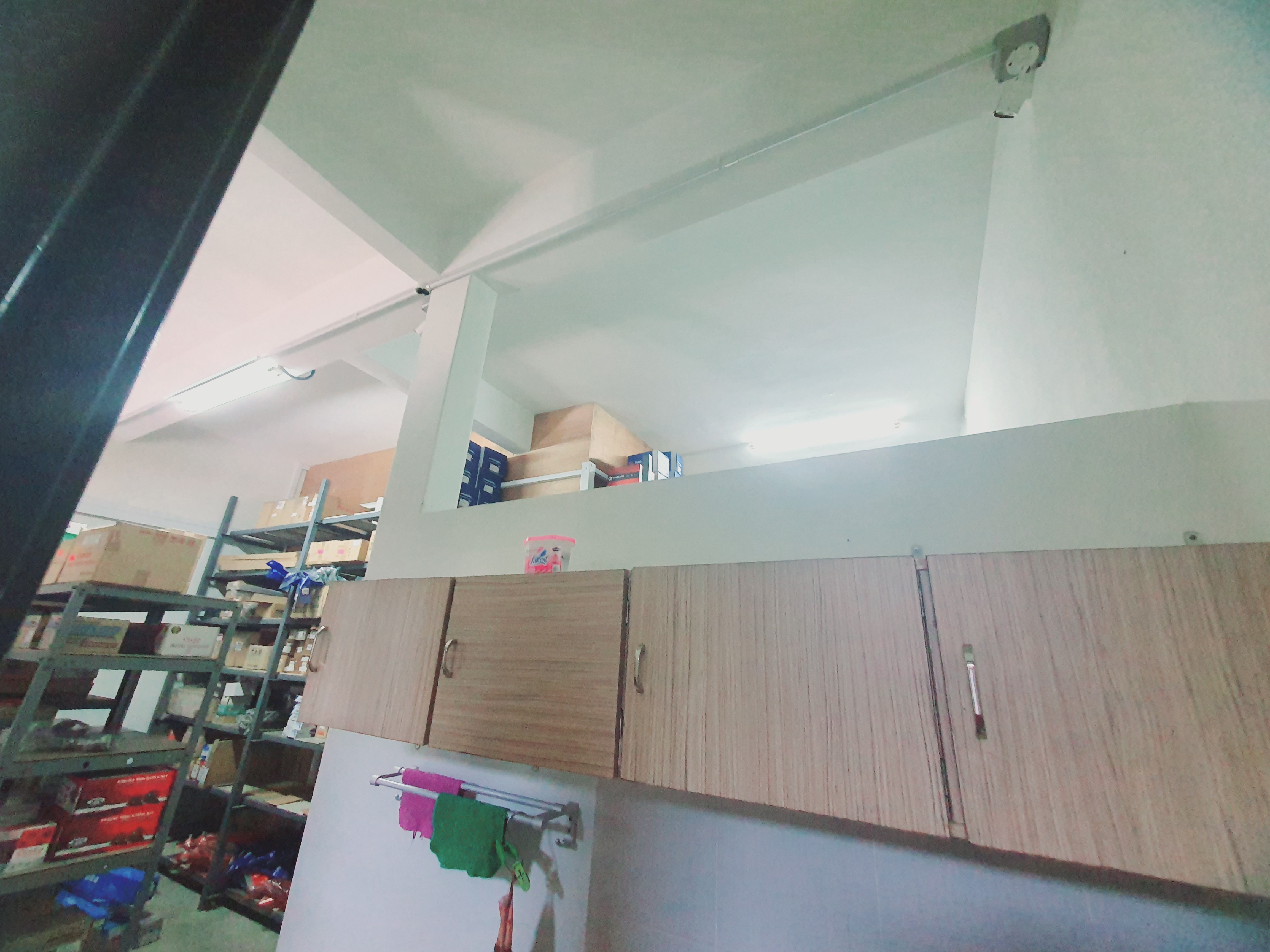 Ground Floor Face Main Road Traffic Light Gangsa Avenue Batu Berendam image