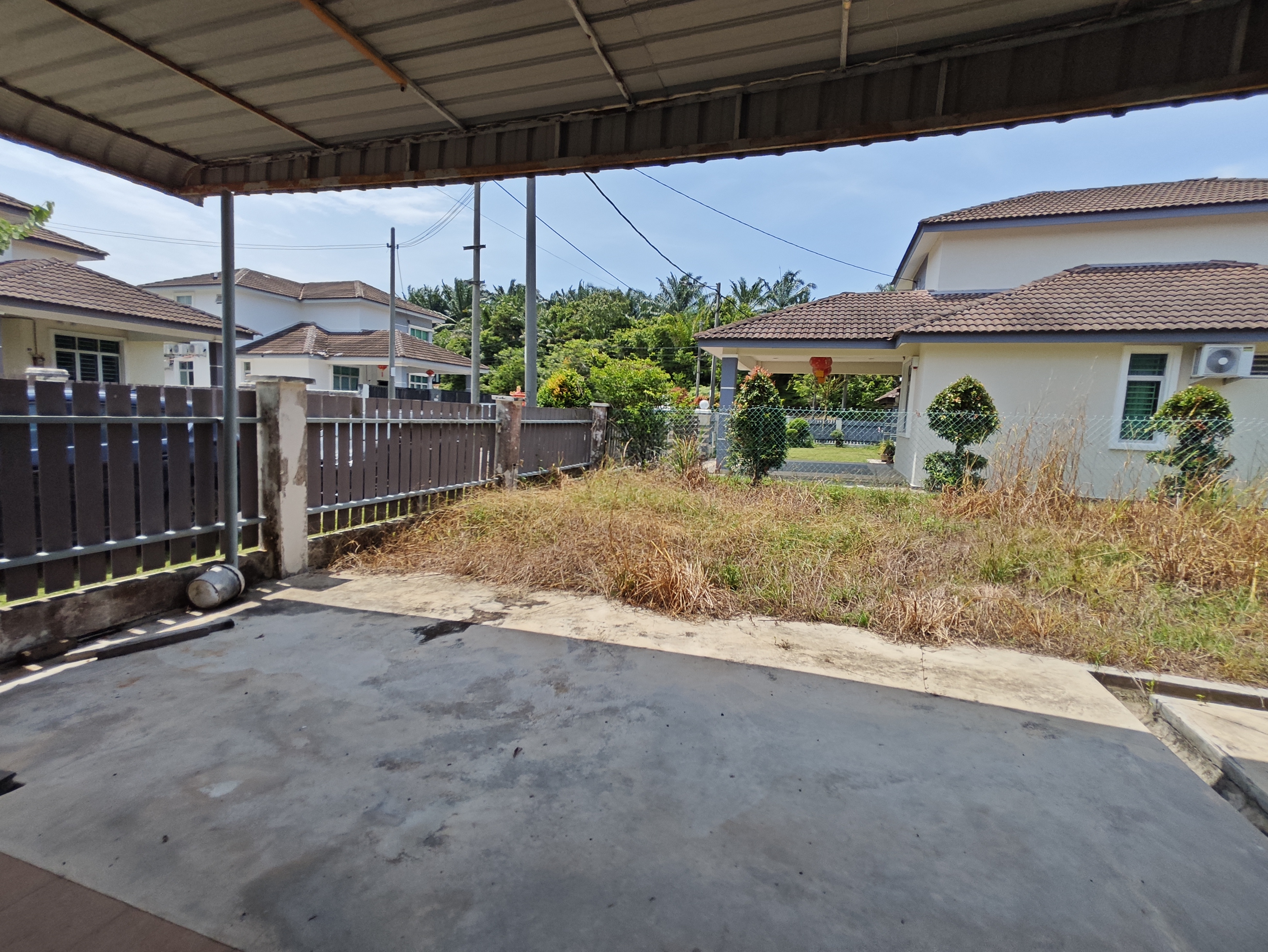 Freehold 1.5 Bungalow 5700 sq.ft Big Land Krubong Perdana Ayer Keroh image