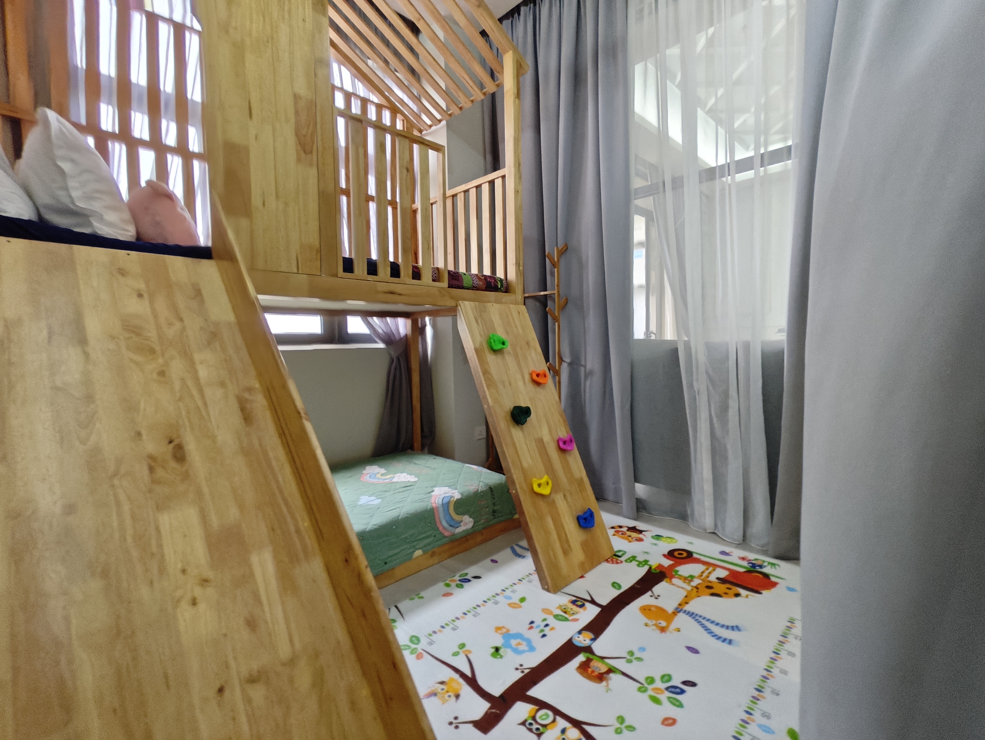 Freehold Interior Design Fully Furnish The Quartz Residence Bachang image