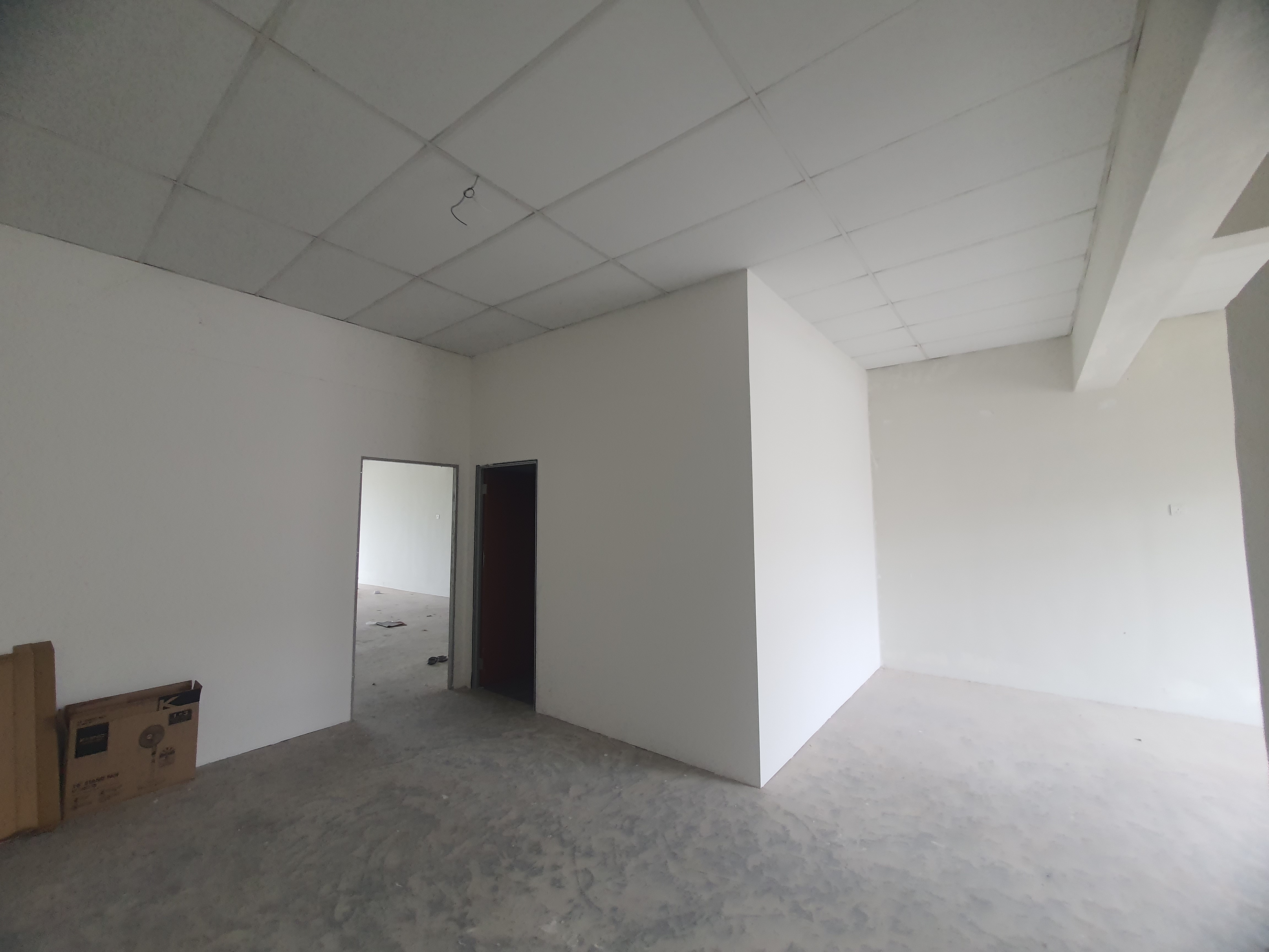 Very Low Price 1st Floor Shop Facing Small River View Jasin Bestari image