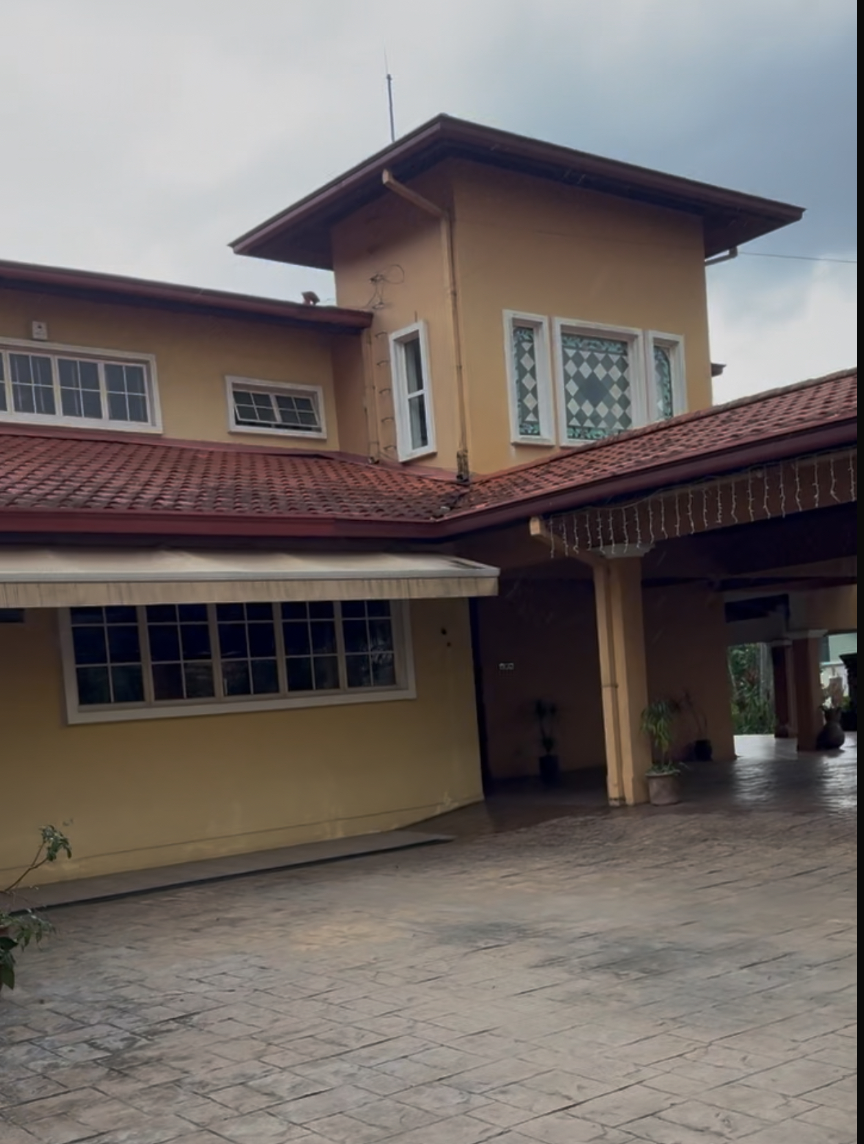 Gasing Hill Bungalow image