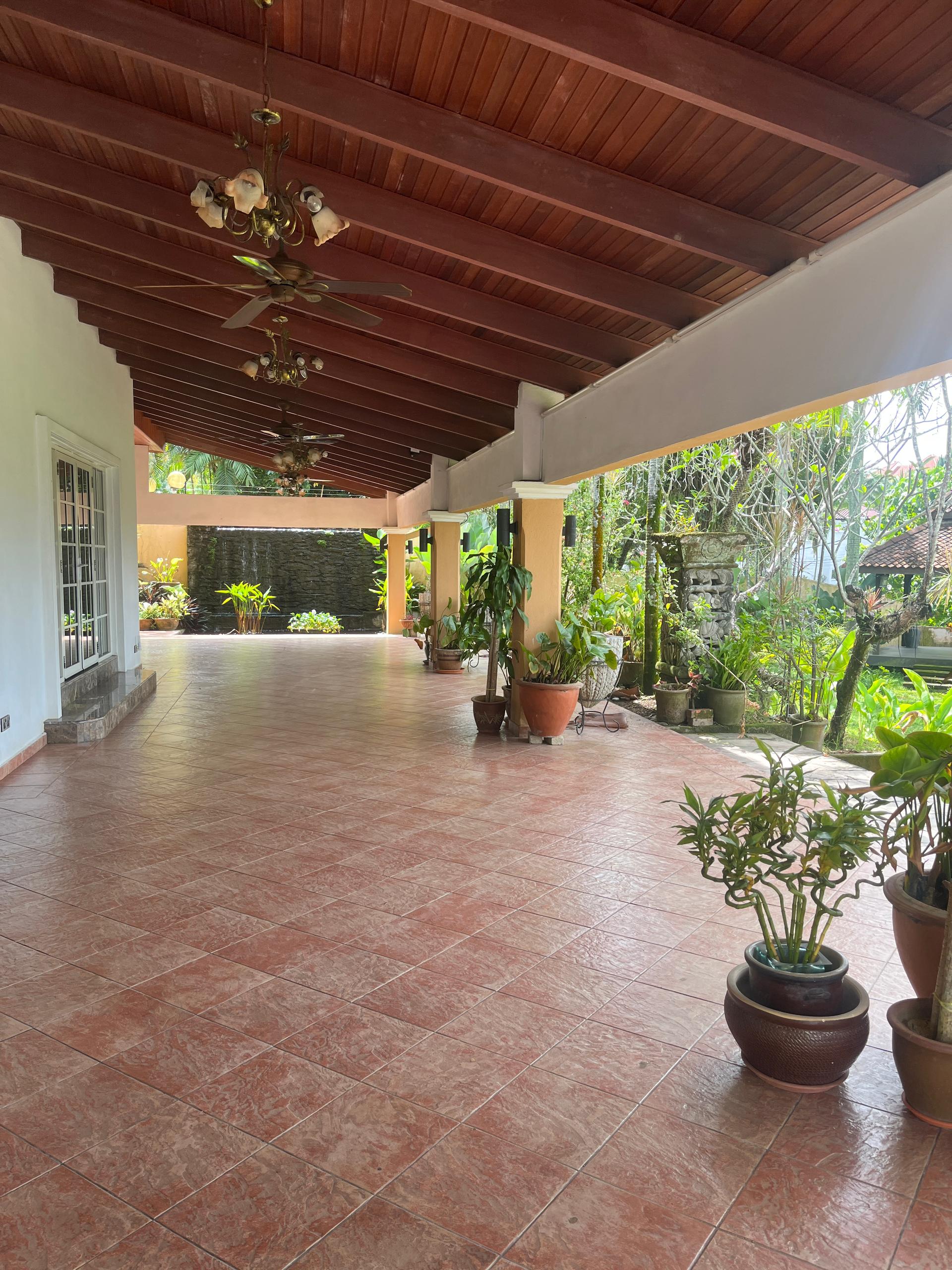 Gasing Hill Bungalow image