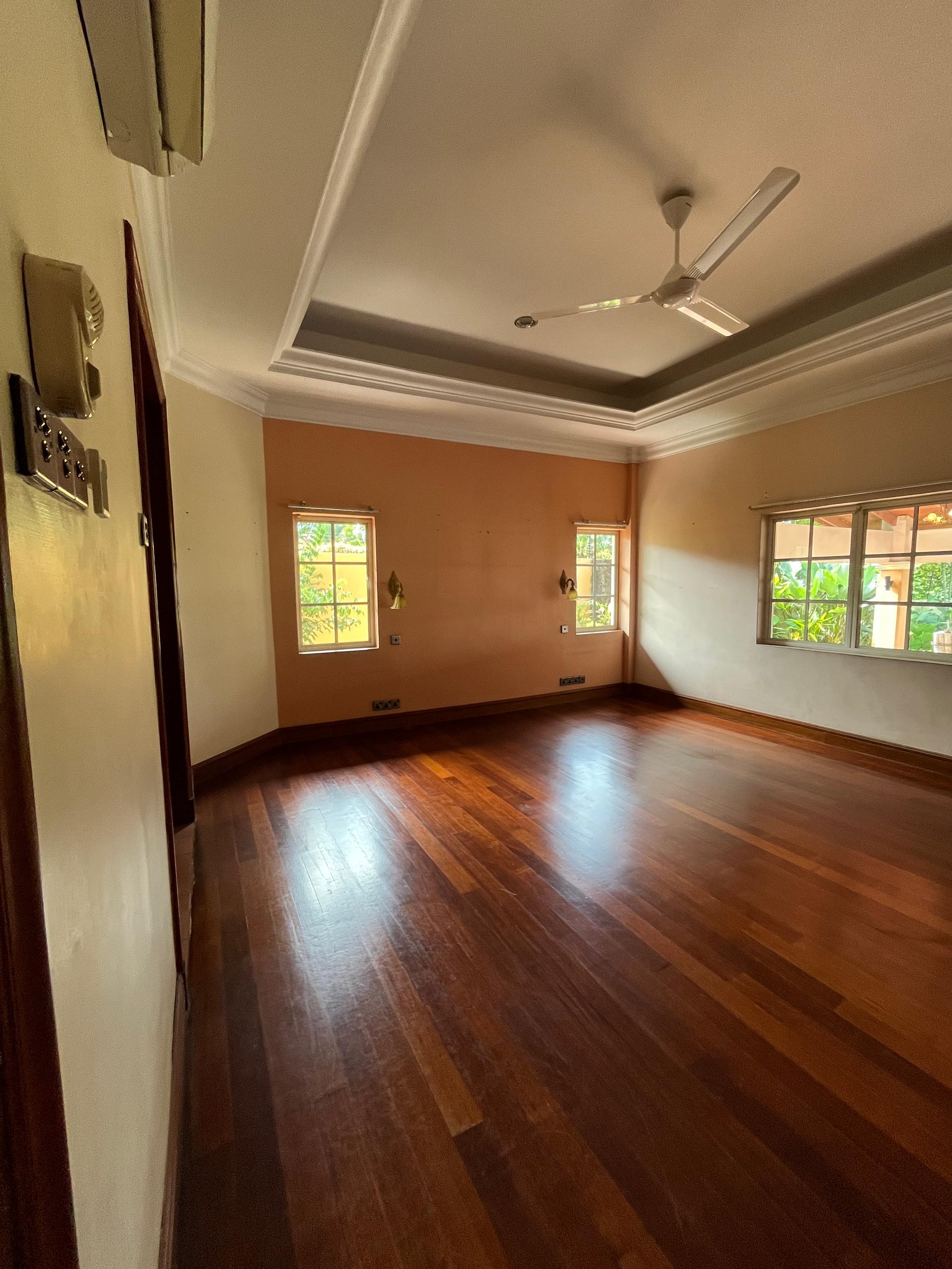 Gasing Hill Bungalow image