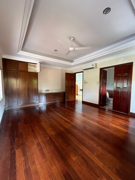 Gasing Hill Bungalow