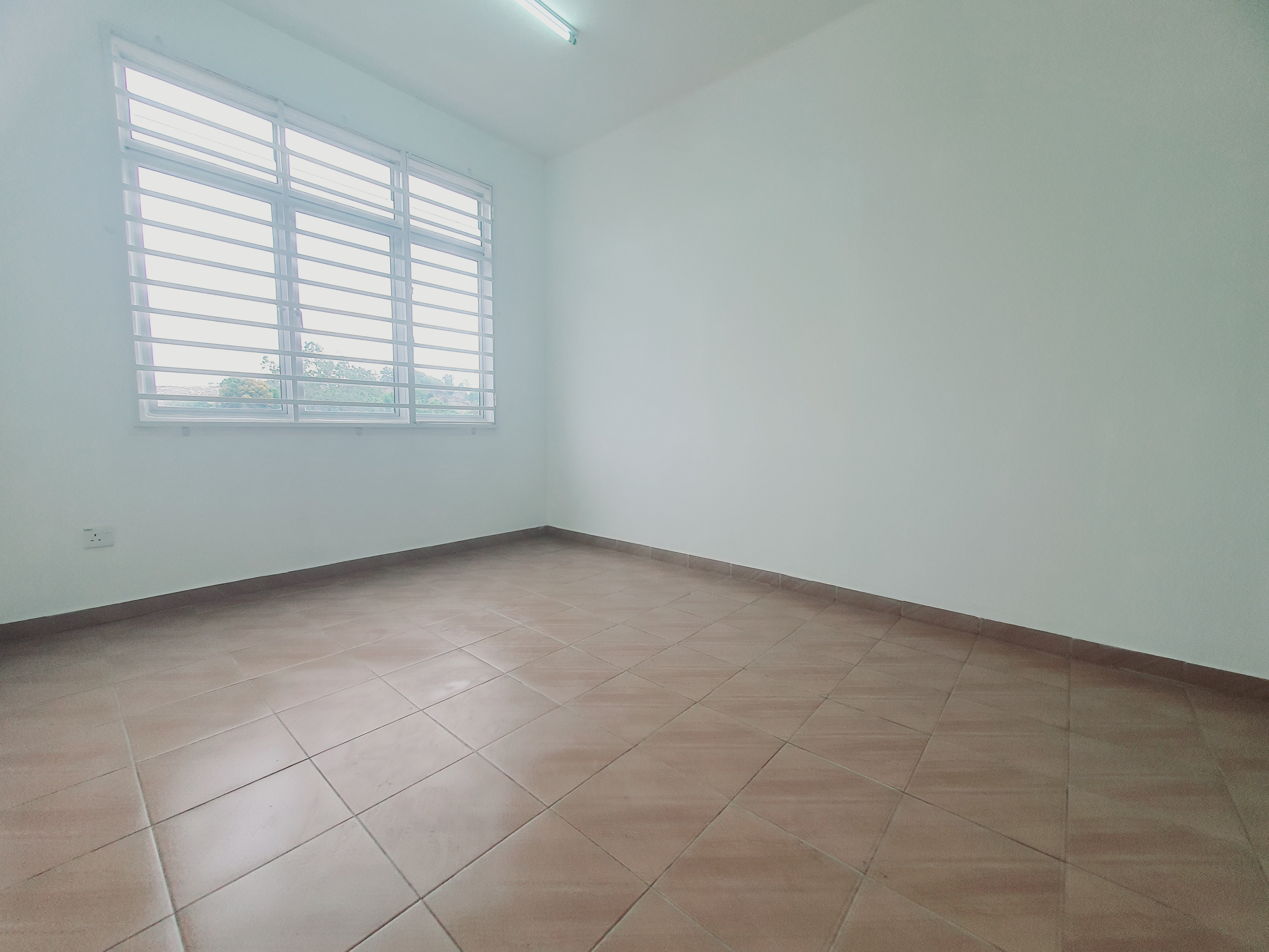 Fully Renovated Lift Kitchen Table Top Sutera Wangi Batu Berendam image