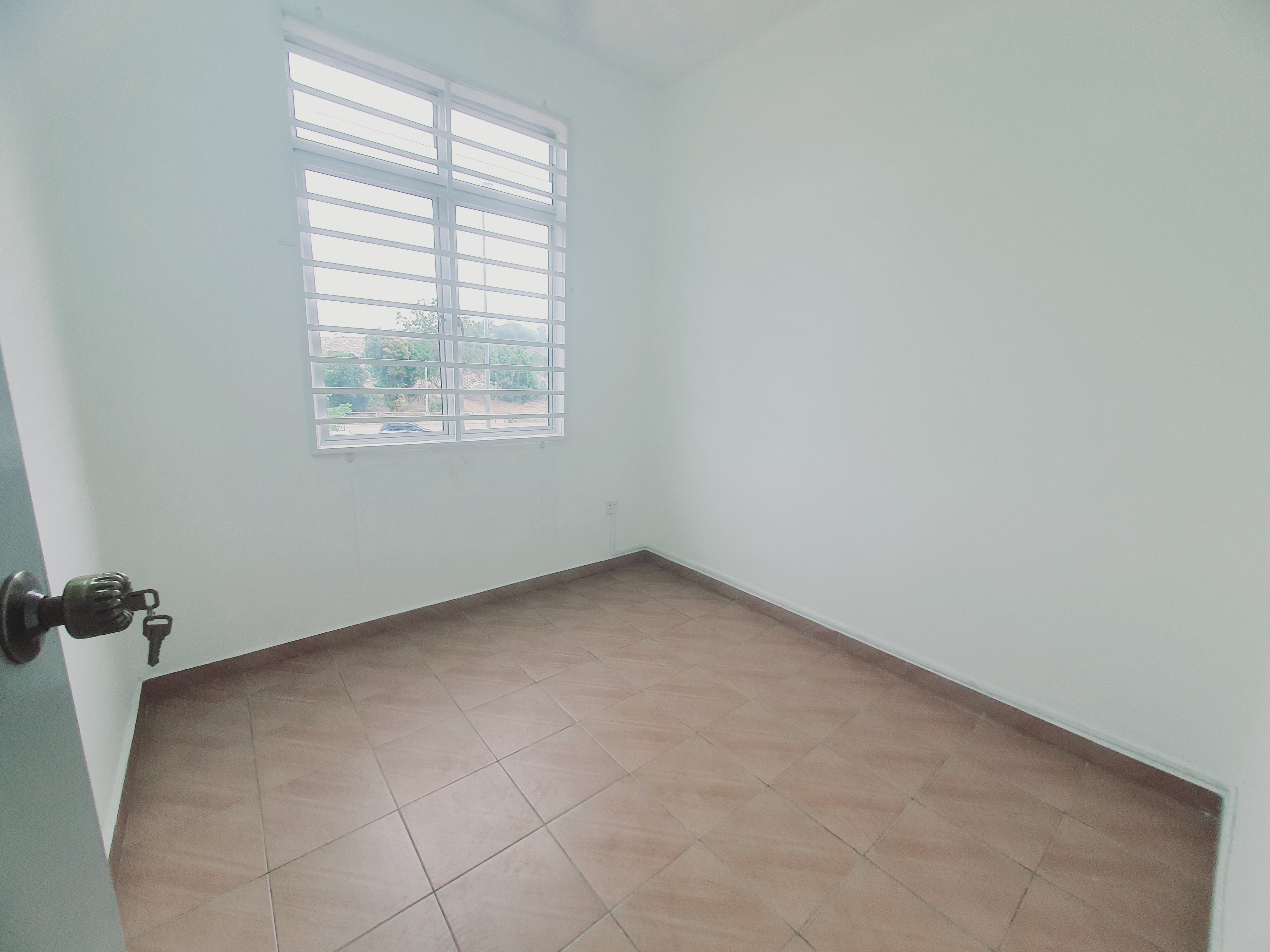 Fully Renovated Lift Kitchen Table Top Sutera Wangi Batu Berendam image