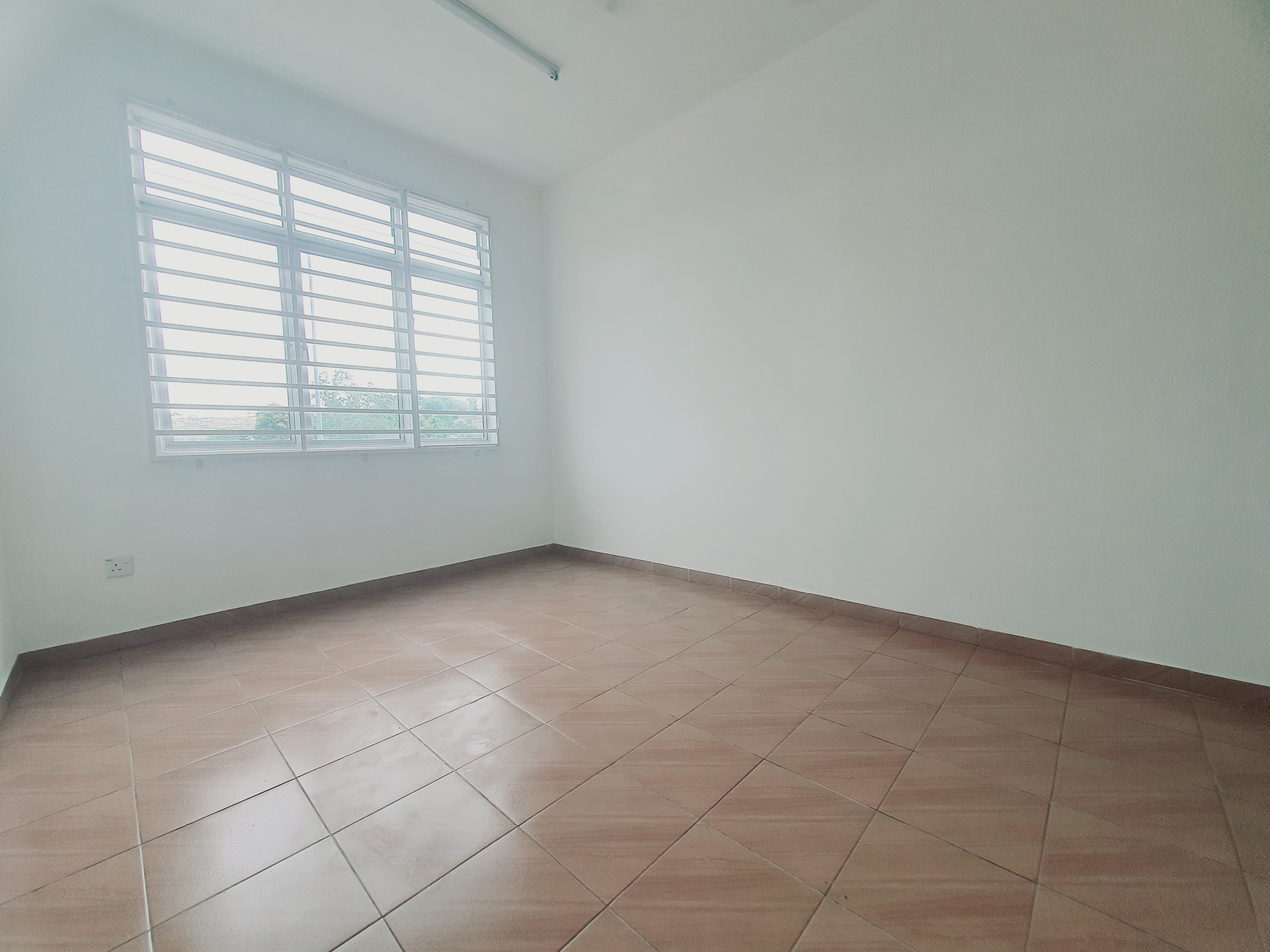 Fully Renovated Lift Kitchen Table Top Sutera Wangi Batu Berendam image